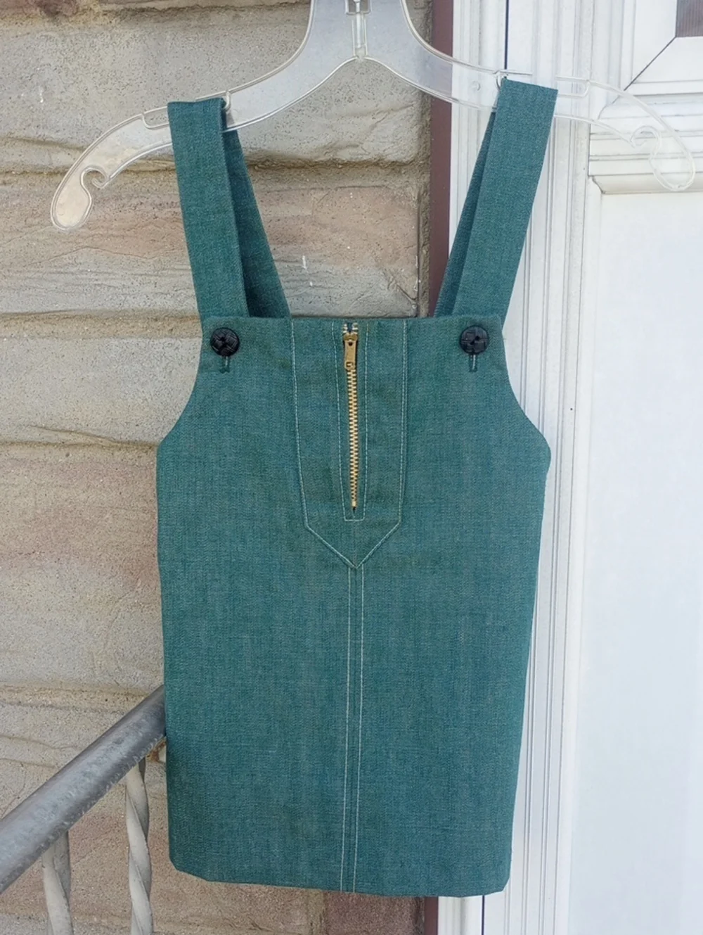 Girl's Hunter Green  Casual Vintage Jumper w/ Zipper.  Size 5?